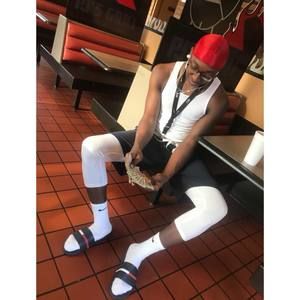 Meet your Posher, Jayy